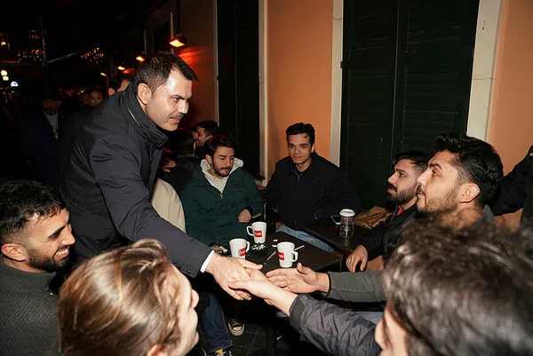 Murat Kurum’dan öğrencilere müjde! Toplu ulaşımda yüzde 40 indirim yapılacak! 1 Nisan’dan itibaren geçerli olacak...