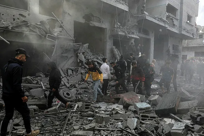 israil-gazzede-cocuklarla-savasinda-46-gun-ateskes-olacak-mi-flas-aciklama-1700548586128.jpg İsrail'in Gazze’de çocuklarla savaşında 46. gün! Ateşkes olacak mı? Flaş açıklama… - 8