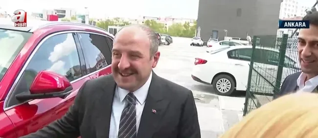 Türkiye’nin otomobili Togg A Haber’de! Bakan Varank programa Togg ile geldi