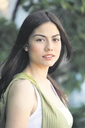 uyanis buyuk selcuklu turna hatun u sevda erginci nin eski hali soke etti kimse taniyamadi