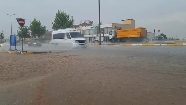 Hafta sonu hava nasıl olacak? Meteoroloji yağışlı illeri açıkladı | İşte 5 günlük hava durumu