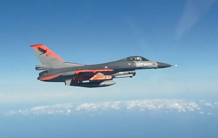 Il missile da crociera nazionale SOM-J ha colpito il suo bersaglio in questo modo! Il test di lancio è stato completato con successo.