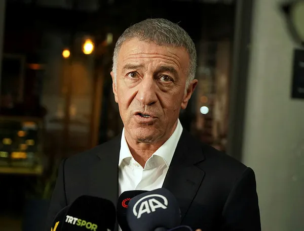 Trabzonspor Başkanı Ahmet Ağaoğlu’ndan Ali Koç’un sözlerine yanıt geldi: 1996, 2004, 2005 ve 2011’i unutmadık
