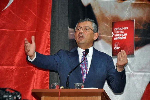 1695285026198.jpg Özgür Özel'den "HDP ile gizli protokol yaptık" itirafı: Doğu illerindeki seçmenlerde vaatler üzerinden gönül kırıklıkları var - 7