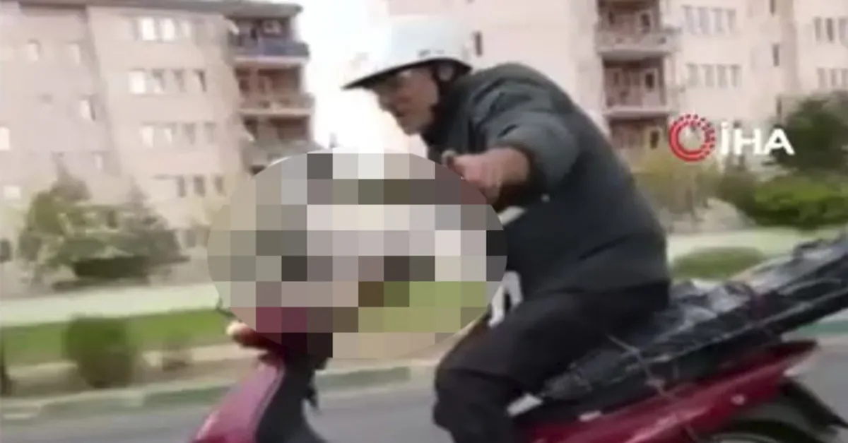 Trafikte şoke eden görüntü! Gören dönüp bir daha baktı