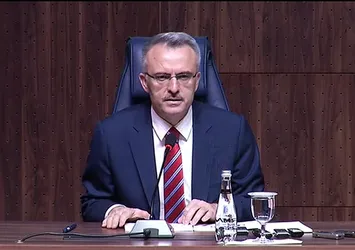 Bakan Naci Ağbal'dan vergi borçlarıyla ilgili net açıklama
