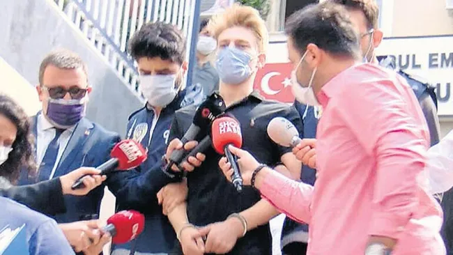 İstanbul’da tartıştığı sürücüyü bıçaklayan ve 8 yıl hapis cezası alan genç serbest kaldı! - 1