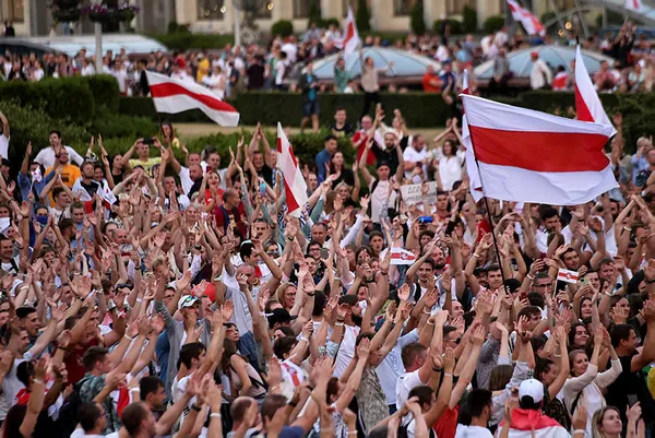 Aleksandr Lukaşenko Güvenlik Konseyi toplantısında huzur ve istikrar talimatı verdi
