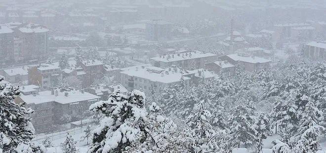 Afyon yarın 20 Aralık okullar tatil mi? Afyon kar tatili var mı? Afyon Valiliği’nden açıklama geldi mi?