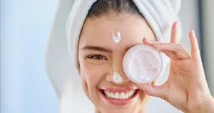 Uzmanından cilt sağlığına faydalı besin önerileri!