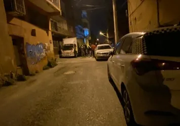 Kavgayı ayırmaya çalışırken canından oldu