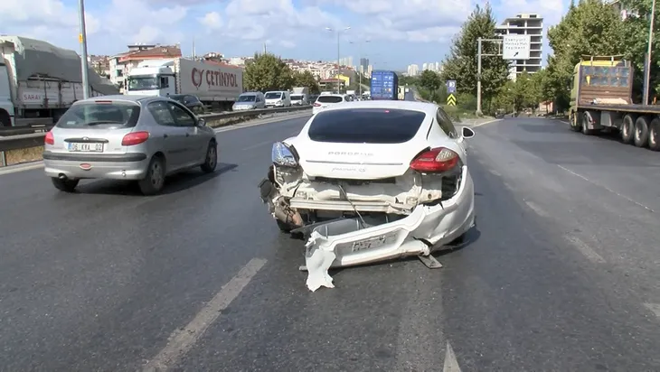 TEM'de 8 araç birbirine girdi! Ortalık savaş alanına döndü... - 1