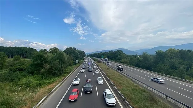 arefe-gunu-otoyol-ve-kopruler-ucretsiz-mi-1-nisan-2022-pazar-gunu-otoyollar-ve-kopruler-bedava-mi-olacak-1651236134200.jpg Arefe Günü otoyol ve köprüler ücretsiz mi? 1 Nisan 2022 Pazar günü otoyollar ve köprüler bedava mı olacak? - 5