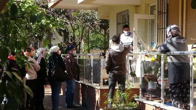 Antalya’da yaşlı kadın kanlar içinde ölü bulundu! Olay yerinde kavga çıktı - 5