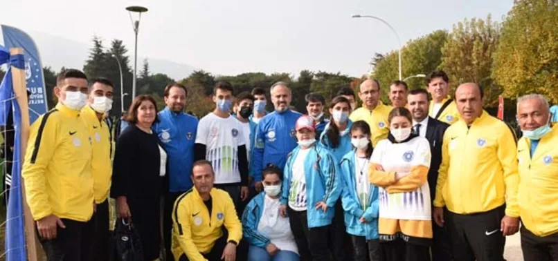 Bursa’da 250 bin çocuk sahaya iniyor