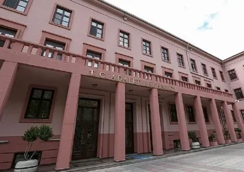 Adalet Bakanlığı 810 personel alacak