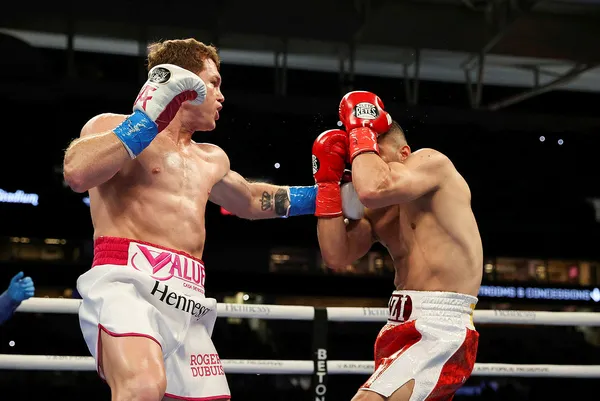 Son dakika: Canın sağ olsun Avni! Avni Yıldırım Canelo Alvarez’e mağlup oldu