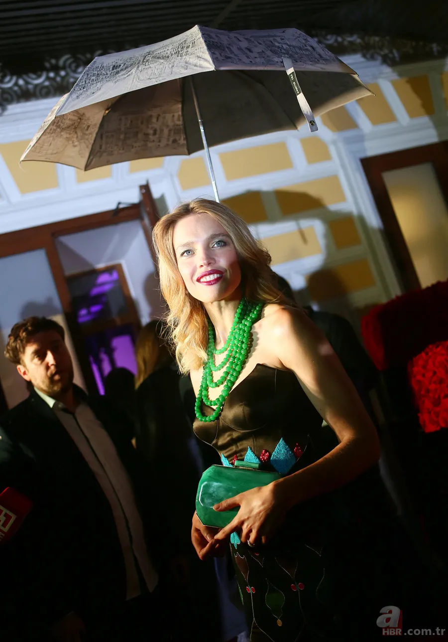 Natalia Vodianova'nın hayatı peri masalı gibi çıktı! 5