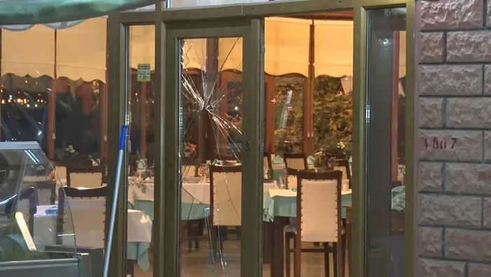 İstanbul'da dehşet! Yaralıları alarak kaçtılar - 1