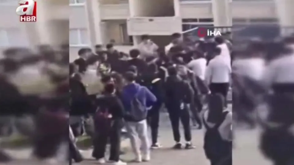 Akran zorbalığı neden artıyor?