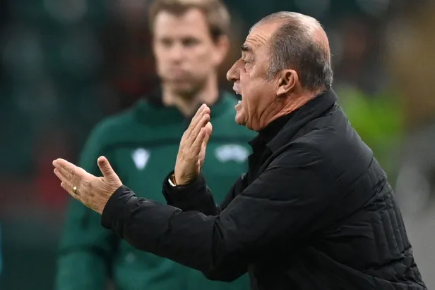 fatih-terim-saglik-durumu-nasil-neden-ameliyat-oldu-fatih-terim-kimdir-kac-yasinda-aslen-nereli-1682346911804.jpg Fatih Terim sağlık durumu nasıl, neden ameliyat oldu? Fatih Terim kimdir, kaç yaşında, aslen nereli? - 4