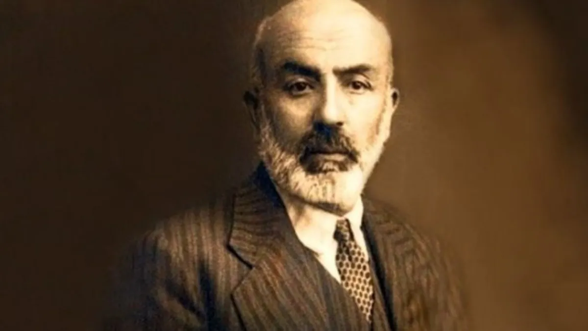 İstiklal’den İstikbale: Gönüllerde iz bırakan Mehmet Akif Ersoy şiirleri