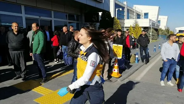 kayseri havalimani nda silah sesleri