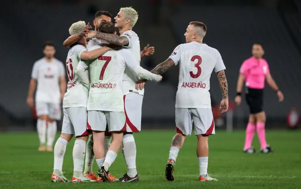 olimpiyat-stadinda-1-golluk-galibiyet-galatasaray-avi-yakaladi-1695754974008.jpg Olimpiyat stadında 1 gollü galibiyet! Galatasaray avı yakaladı - 5