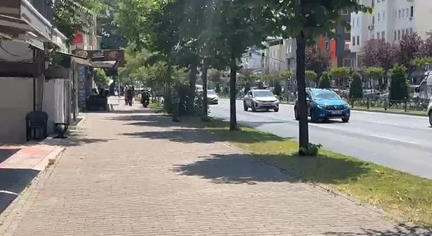 marmarada-korkutan-deprem-istanbul-bursa-sakarya-cevre-illerden-hissedildi-1751362561023.jpeg Bursa'da korkutan deprem! Çevre illerden hissedildi! (DHA)