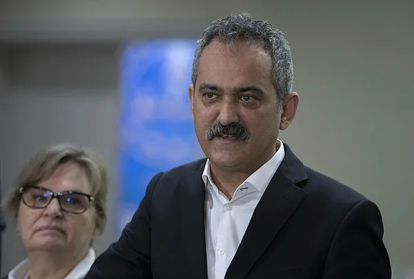son-dakika-milli-egitim-bakani-mahmut-ozerden-flas-aciklama-ogrenciler-ucretsiz-goturulecek-1676451572483.jpg Son dakika: Milli Eğitim Bakanı Mahmut Özer'den flaş açıklama! Öğrenciler ücretsiz götürülecek - 2