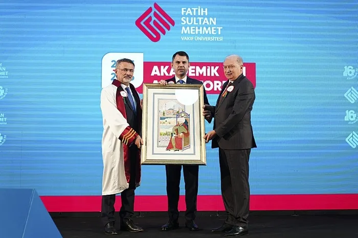 bakan-kurum-duyurdu-cumhurbaskanimiz-yeni-500-bin-sosyal-konut-projemizi-milletimizle-paylasacak-1761225291491.jpeg (Foto: DHA)