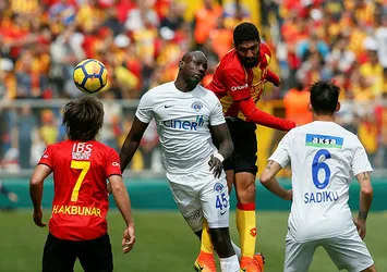 Kasımpaşa, deplasmanda Göztepe'yi 2-0 Yendi