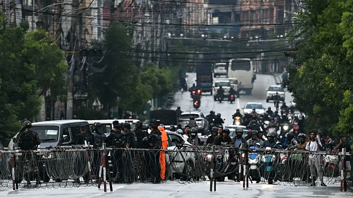 Nepal'de protestolar: Ölü sayısı 72'ye çıktı