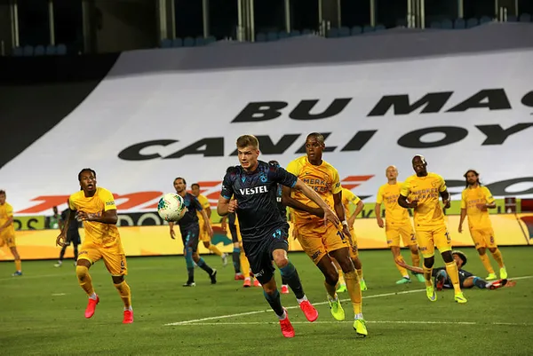 Trabzonspor: 1 Ankaragücü: 1 MAÇ SONUCU