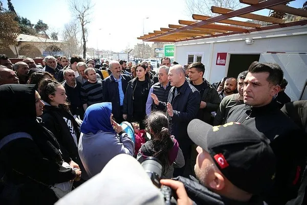 son-dakika-bakan-suleyman-soyludan-vatandaslara-cagri-e-devlette-bulamayan-o-noktalara-muracaat-etsin-1678359378852.jpeg SON DAKİKA | Bakan Süleyman Soylu'dan vatandaşlara çağrı: e-Devlet'te bulamayan o noktalara müracaat etsin - 2