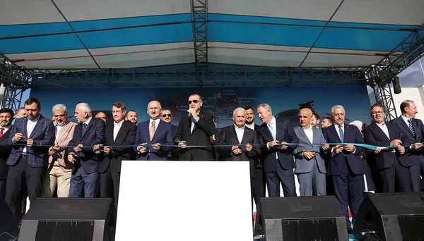 AK Parti’den Pendik-Sabiha Gökçen Havalimanı metrosunu sahiplenmeye çalışan CHP’li Ekrem İmamoğlu’na bir tepki daha