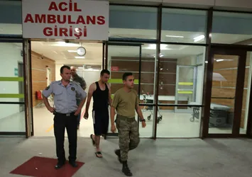 Edirne'de rahatsızlanan 14 asker hastaneye kaldırıldı