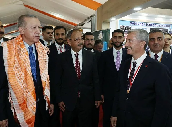 ankarada-tam-bana-gore-genclik-festivali-baskan-erdogan-cok-sayida-eseri-hizmete-aliyoruz-1664973397818.jpeg Ankara'da Tam Bana Göre Gençlik Festivali! Başkan Erdoğan: Çok sayıda eseri hizmete alıyoruz - 2