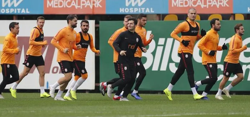 Galatasaray'da sakatlar takımla çalıştı