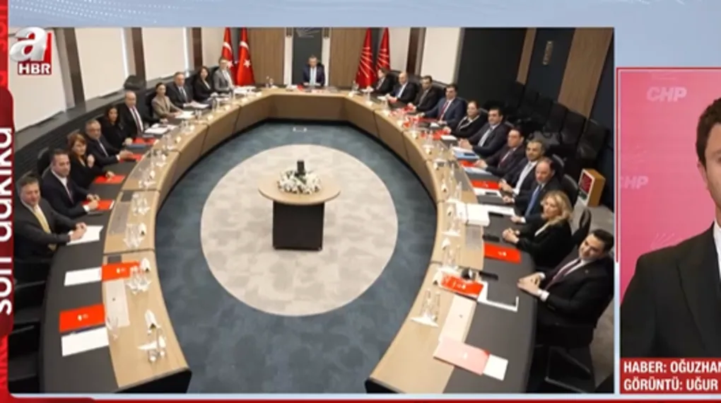 CHP PM'de 57 üyeden 28'i istifa etti