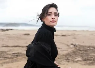 Ramo’nun Sibel’i Esra Bilgiç herkesi şaşırttı!