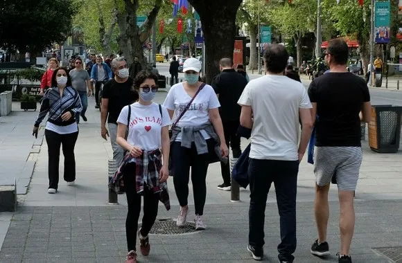 Akılalmaz görüntü! Bağdat Caddesi'ndeki insan yoğunluğu havadan görüntülendi - 4