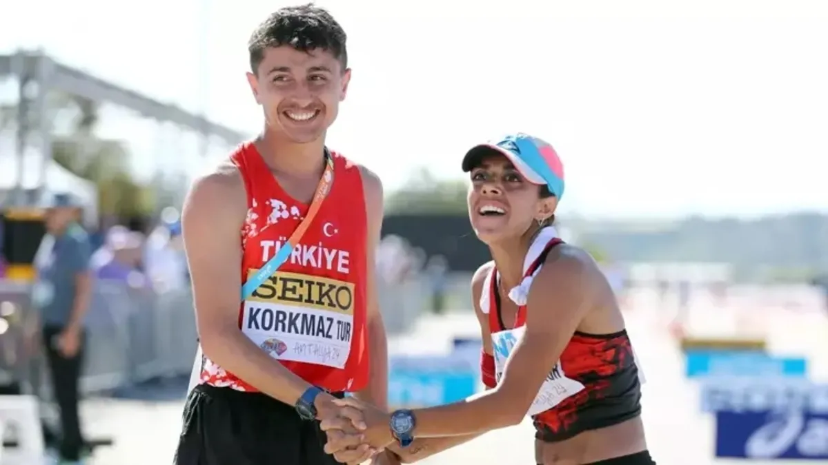 Bakan Osman Aşkın Bak Paris 2024 kotası alan milli atletleri tebrik etti