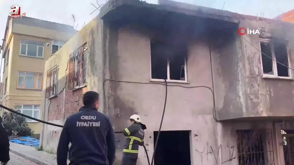 Ordu’da metruk evde yangın