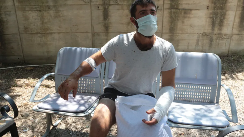 Orman yangınında ayı saldırısına uğradı! Dehşet dolu anları böyle anlattı: Boynuma saldırıyordu...