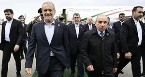 İran Cumhurbaşkanı Pezeşkiyan Azerbaycan’da