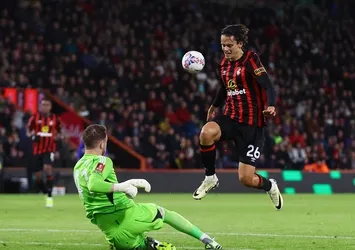 Enes Ünal attı Bournemouth berabere kaldı!