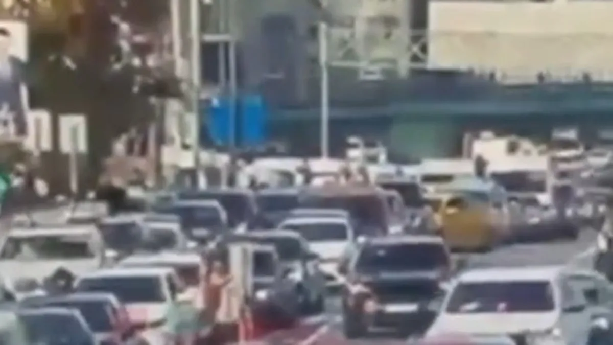 Avukat Serdar Öktem'e düzenlenen suikast kamerada! Dörtlüleri yakarak yanaştılar