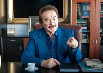 Linç çetesinin hedefi olmuştu! Orhan Gencebay: Her şeyi bilerek ve bilgiye dayalı anlattım