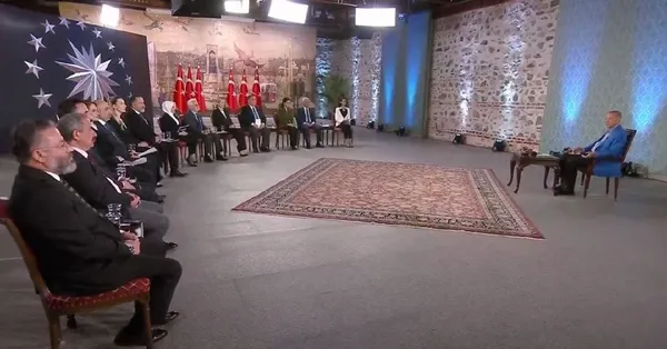 baskan-erdogandan-ortak-yayin-programinda-gundeme-iliskin-flas-aciklamalar-turkiye-tarihi-secime-gidiyor-1683922055425.jpeg Başkan Erdoğan'dan 14 Mayıs öncesi flaş mesajlar: Sandıktan çıkan her sonuç meşrudur - 2